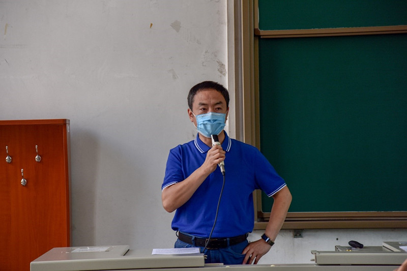 89a8a48d624645b8994110f411a14cb3.jpg 2.jpg