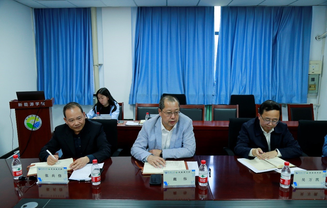 2db8fa1854e4450e84a5125a090d226a.jpg 2db8fa1854e4450e84a5125a090d226a.jpg